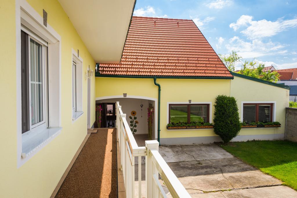 Gaestehaus - Doris - Wenzl Mörbisch am See Zewnętrze zdjęcie